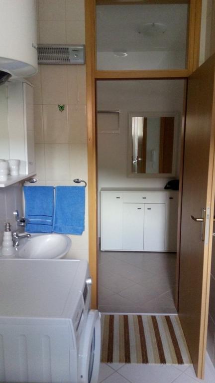 Apartment Z&E Trogir Exterior photo