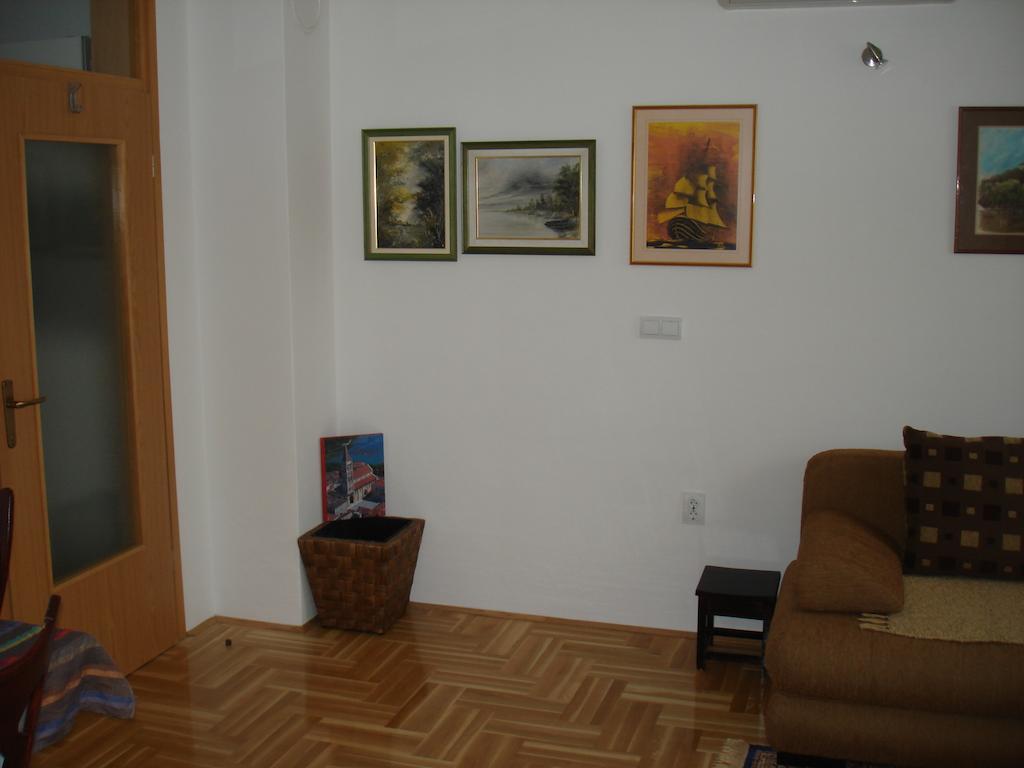 Apartment Z&E Trogir Exterior photo